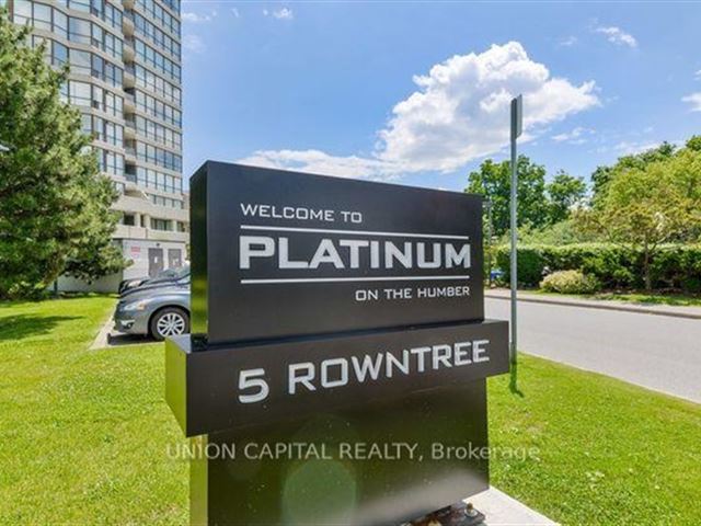 Platinum on the Humber - 1212 5 Rowntree Road - photo 1