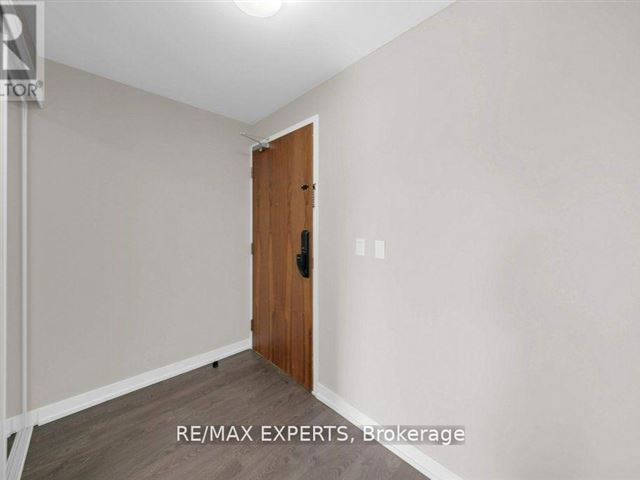 50 Ann Condos - 315 50 Ann Street - photo 3