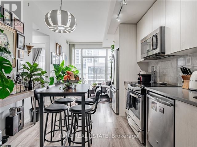 Local at Fort York - 718 50 Bruyeres Mews - photo 1