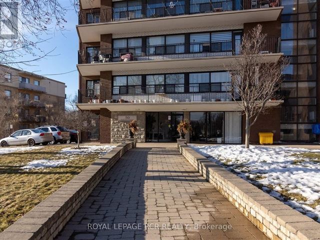 Parkview Towers - 205 50 Gulliver Road - photo 2