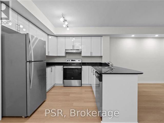 The Rosemount Residences - 1122 50 John Street - photo 3