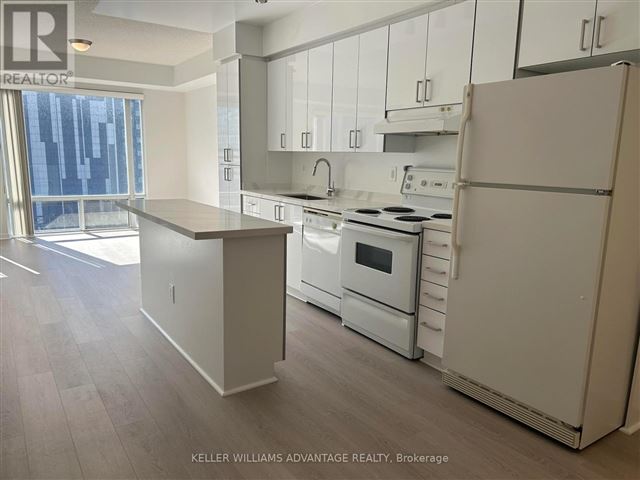 The Rosemount Residences - 808 50 John Street - photo 2