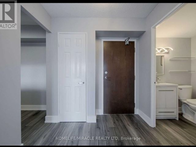 The California - 309 50 Kingsbridge Garden Circle - photo 1