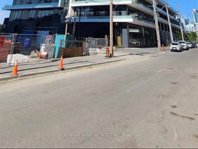 Playground Condos at Garrison Point - 2008 30 Ordnance Street - photo 1