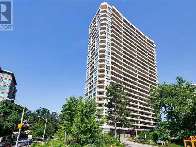 High Park Green - 807 50 Quebec Avenue - photo 1