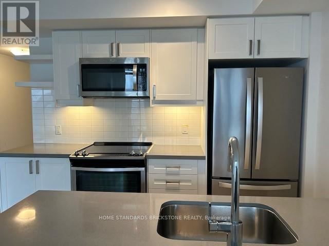 50 at Wellesley Station Condos - 3303 50 Wellesley Street East - photo 3