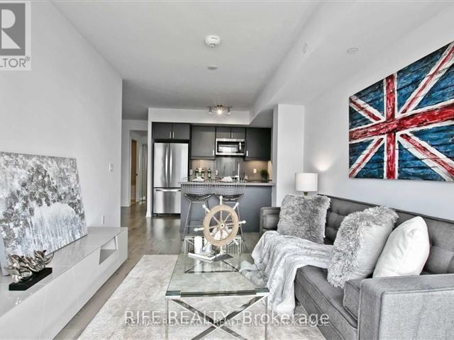 50 at Wellesley Station Condos - 2205 50 Wellesley Street East - photo 1