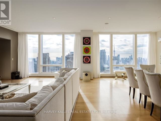 Four Seasons Private Residences - 4403 55 Scollard Street - photo 3