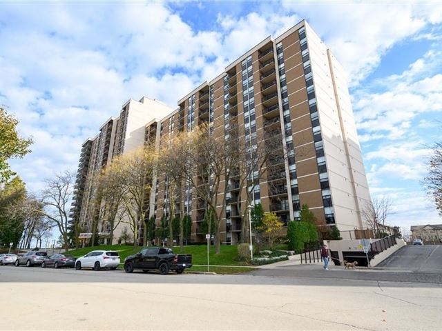 500 Green Condos - 1016 500 Green Road - photo 1