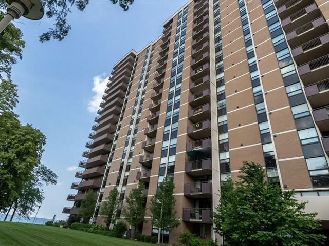 500 Green Condos - 1907 500 Green Road - photo 2