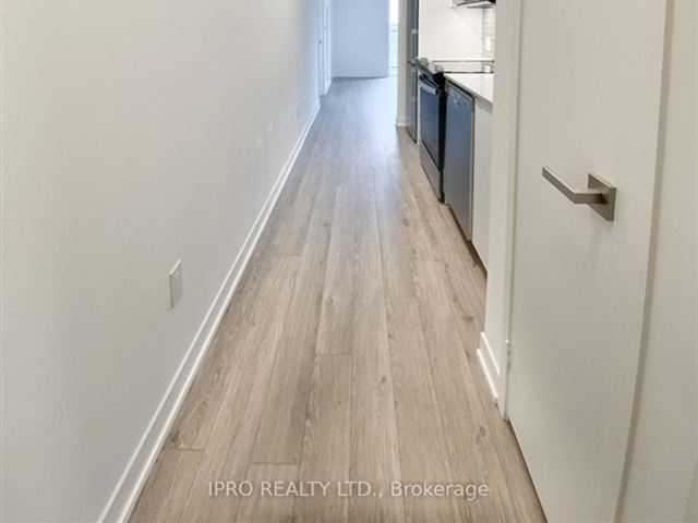 Nordic Condos - 730 500 Wilson Avenue - photo 2