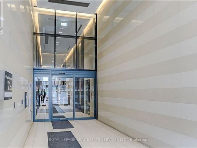 Teahouse Condos - 1512 501 Yonge Street - photo 2