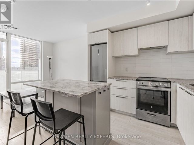 Teahouse Condos - 3610 501 Yonge Street - photo 2