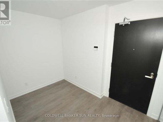 Teahouse Condos - 810 501 Yonge Street - photo 2