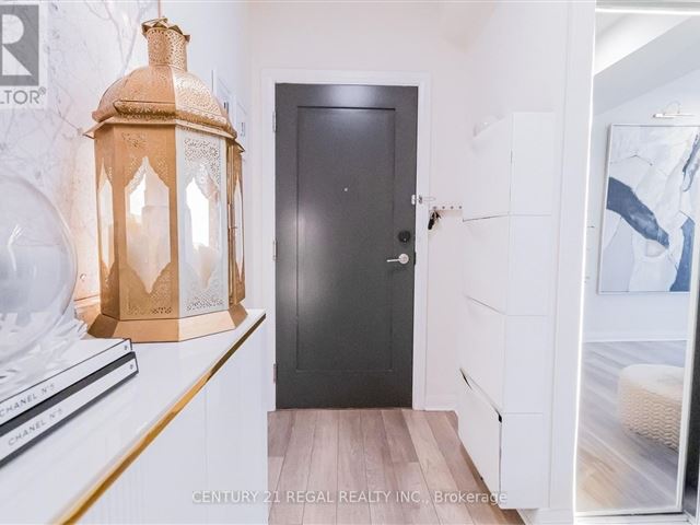 Amber Condos - 2307 5033 Four Springs Avenue - photo 2