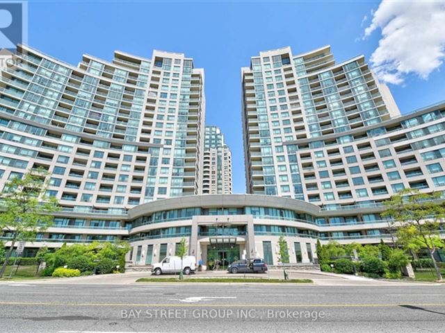 C Condos - 616 503 Beecroft Road - photo 1