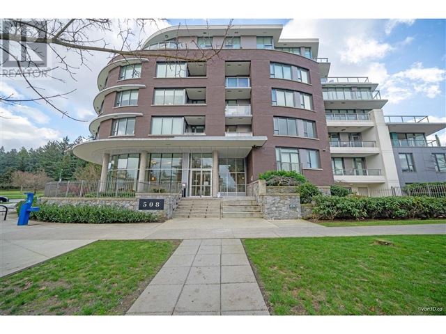 Empire At QE Park - 213 4599 Cambie Street - photo 1