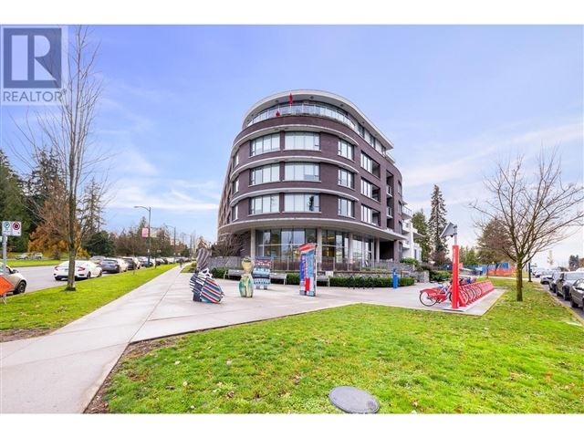 Empire At QE Park - 607 4599 Cambie Street - photo 1