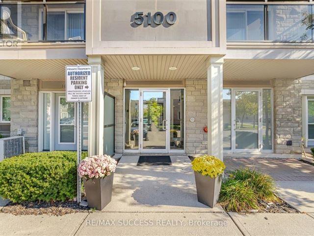 Destination Drive II - 313 3030 Erin Centre Boulevard - photo 2