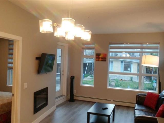 515 4 Av Ne - 207 515 4 Avenue Northeast - photo 2