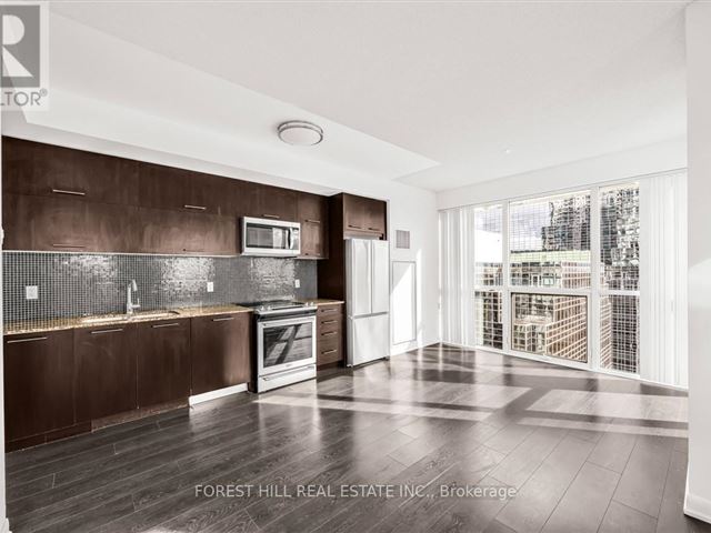 Gibson Square South Tower - 2612 5162 Yonge Street - photo 2