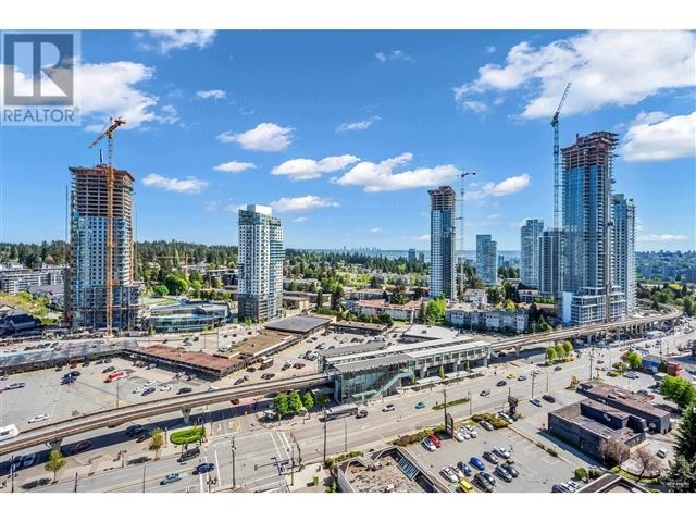 Crown at Burquitlam Station - 2508 520 Como Lake Avenue - photo 2