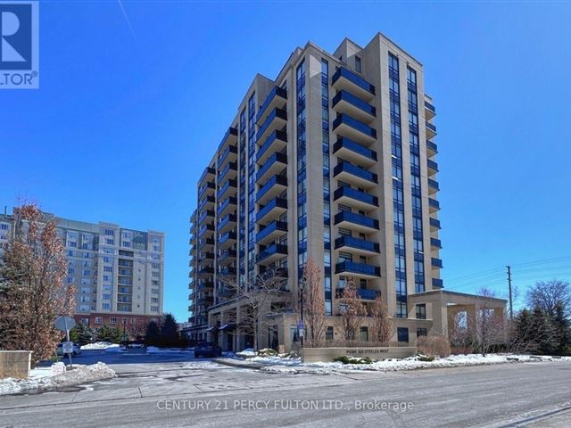 520 Steeles AVE W - 1507 520 Steeles Avenue West - photo 1