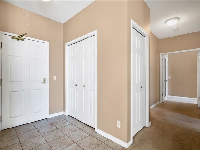 The Phoenician - 415 5201 Dalhousie Drive Northwest - photo 2