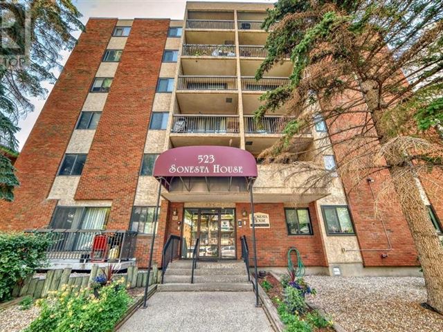 523 15 AVE SW - 205 523 15 Avenue Southwest - photo 1