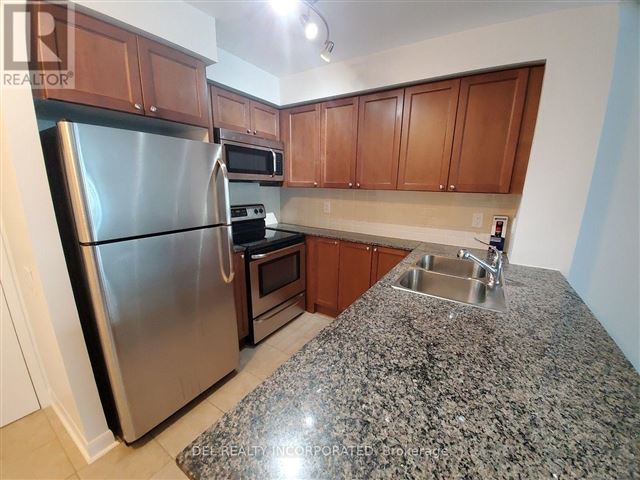 Gramercy Park - 810 525 Wilson Avenue - photo 3