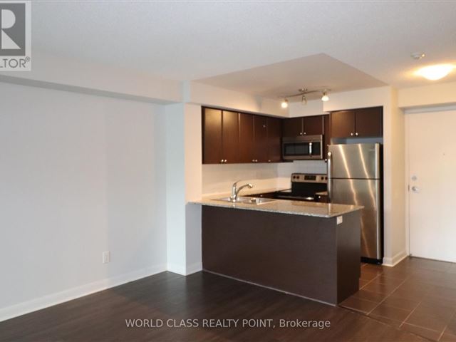 Gramercy Park - 844 525 Wilson Avenue - photo 2