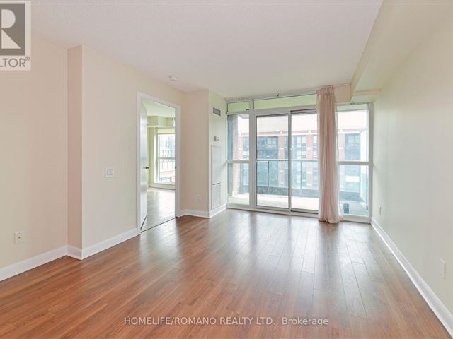 Gramercy Park - 834 525 Wilson Avenue - photo 3