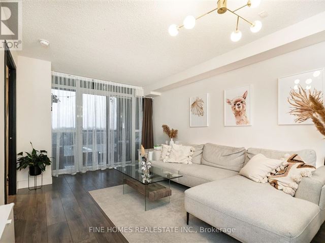 Gramercy Park -  525 Wilson Avenue - photo 3