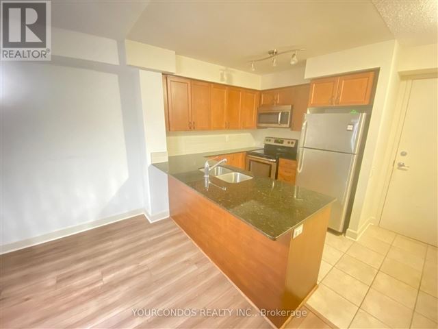 Gramercy Park - 829 525 Wilson Avenue - photo 2