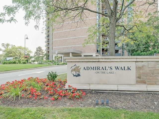 Admiral's Walk - 1907 5250 Lakeshore Road - photo 2