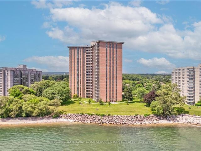 Admiral's Walk - 708 5250 Lakeshore Road - photo 1