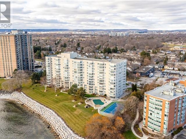 Royal Vista - 911 5280 Lakeshore Road - photo 2