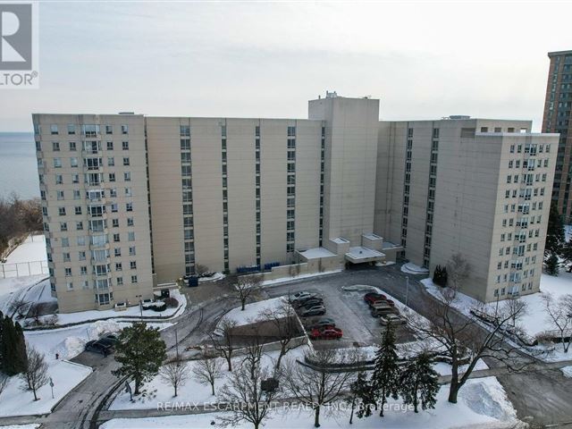 Royal Vista - 801 5280 Lakeshore Road - photo 3