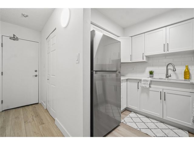 5294 204 ST - 116 5294 204 Street - photo 2