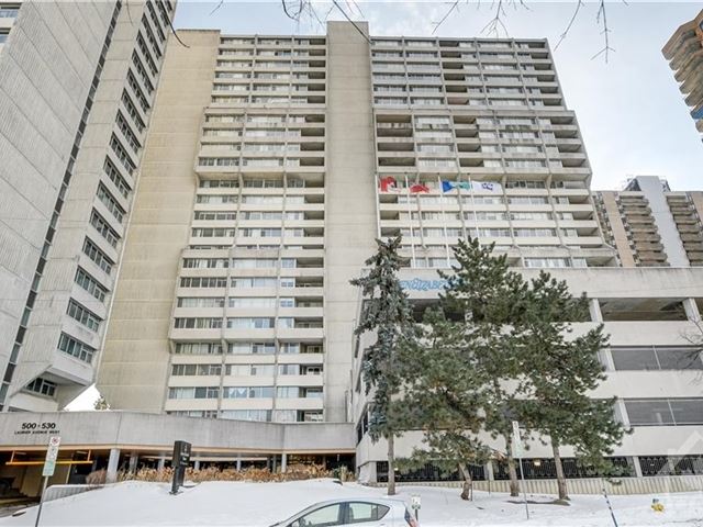 Queen Elizabeth Towers West - 2308 530 Laurier Avenue West - photo 1