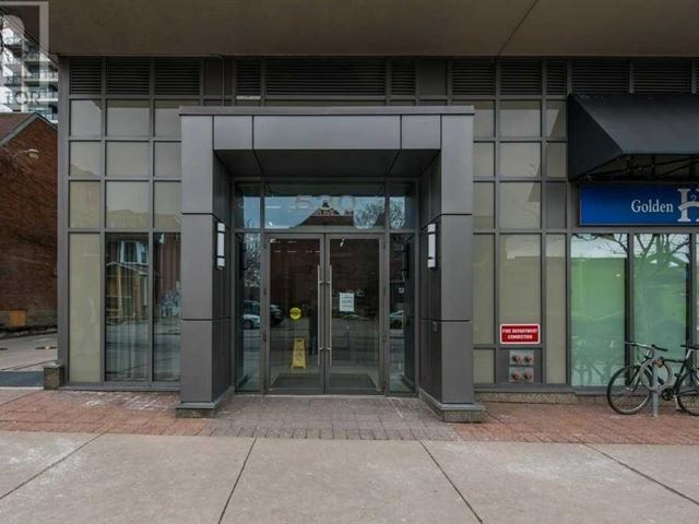 530 St Clair West - 805 530 Saint Clair Avenue West - photo 2