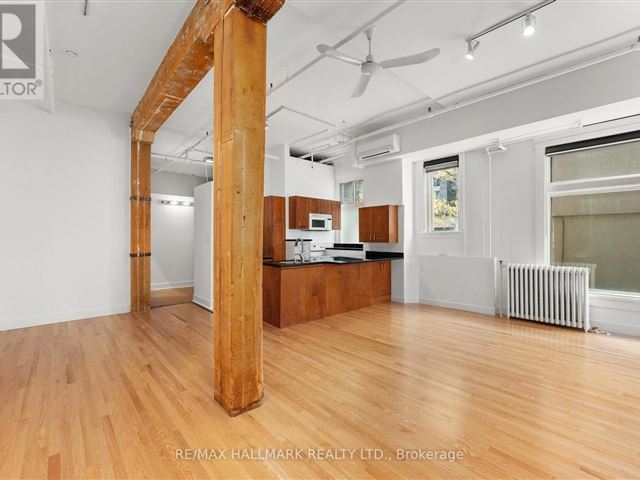 Carhart Lofts - 5 535 Queen Street East - photo 2