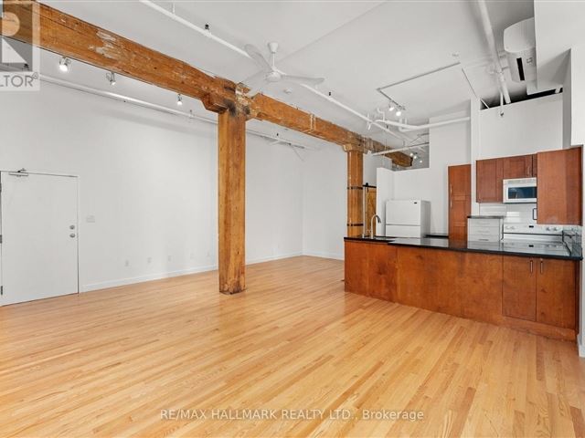 Carhart Lofts - 5 535 Queen Street East - photo 3