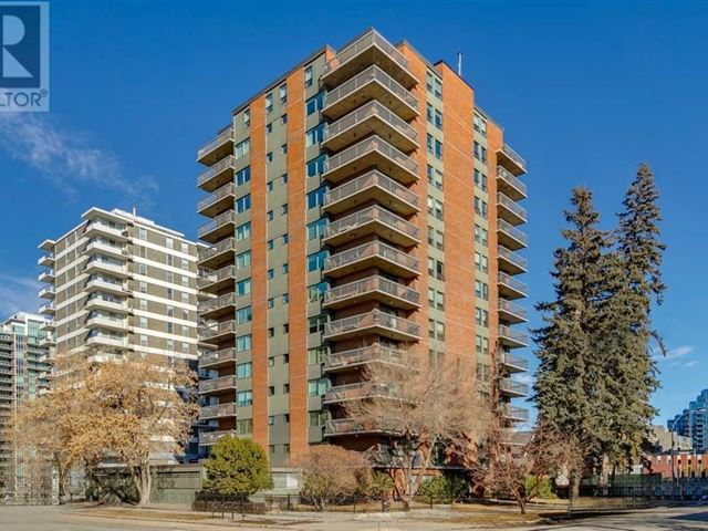 540 14 Av Sw - 1440 540 14 Avenue Southwest - photo 1