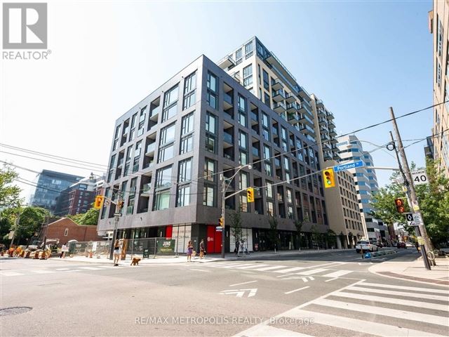 543 Richmond Condos - 806 543 Richmond Street West - photo 2