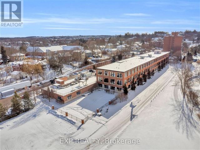 Specialty Lofts - 218 543 Timothy Street - photo 2