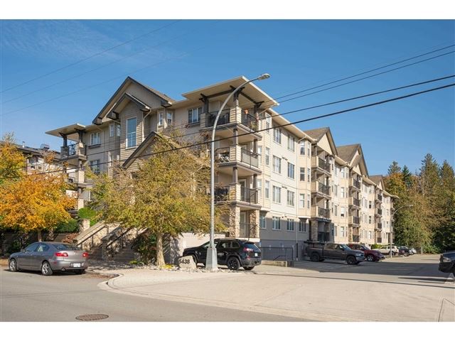 5438 198 ST - 412 5438 198 Street - photo 1