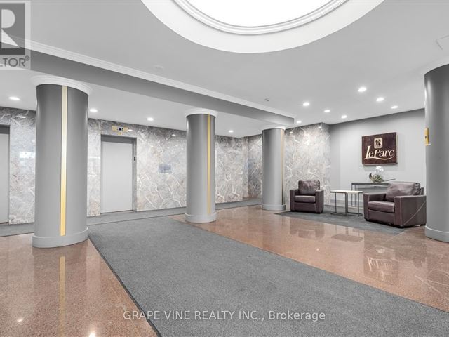 Le Parc - 206 545 St-laurent Boulevard - photo 3