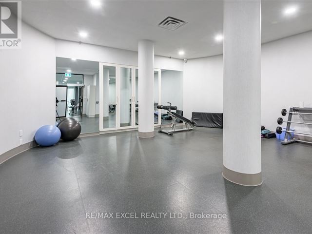 Dynasty Tower - 1107 5460 Yonge Street - photo 3