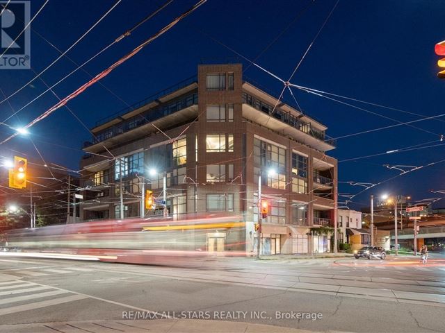 Corktown District 1 - 506 549 King Street East - photo 2